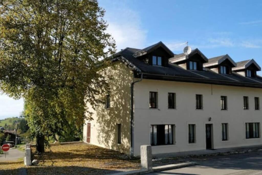 Appartement Lumineux Coeur De Station Толлон Экстерьер фото