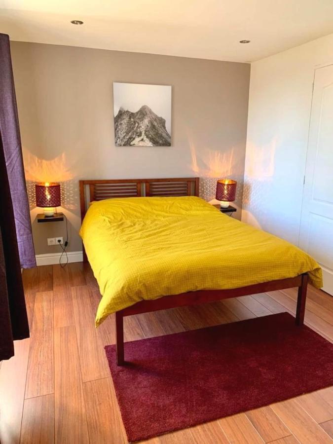 Appartement Lumineux Coeur De Station Толлон Экстерьер фото