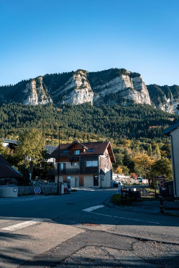 Appartement Lumineux Coeur De Station Толлон Экстерьер фото